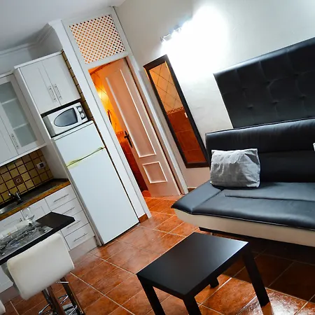 Marfil's Loft - Sun And Pool